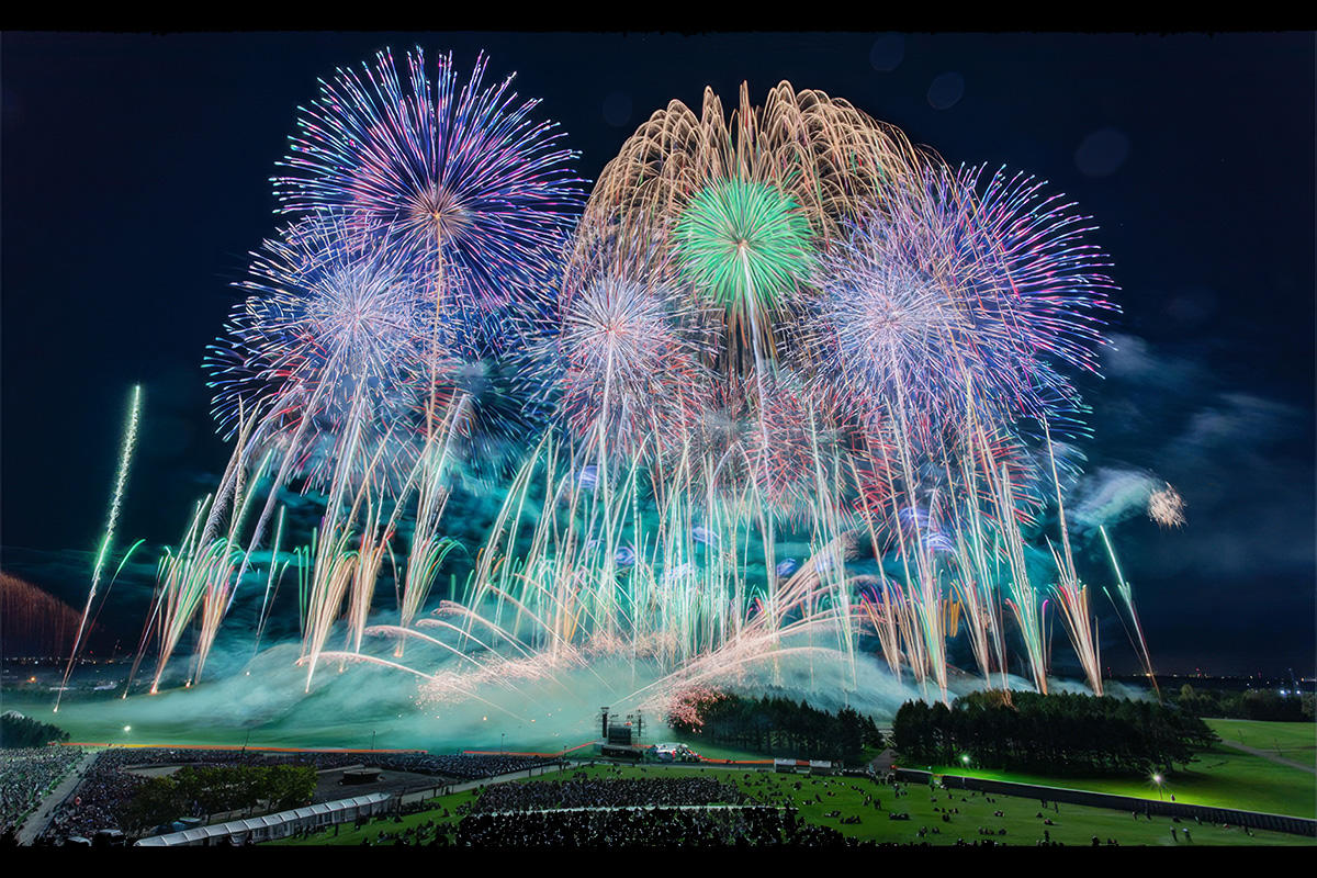 【2026】「東北未来芸術花火」が本日開催！桑田佳祐の楽曲とコラボする花火（宮城県亘理郡亘理町）
