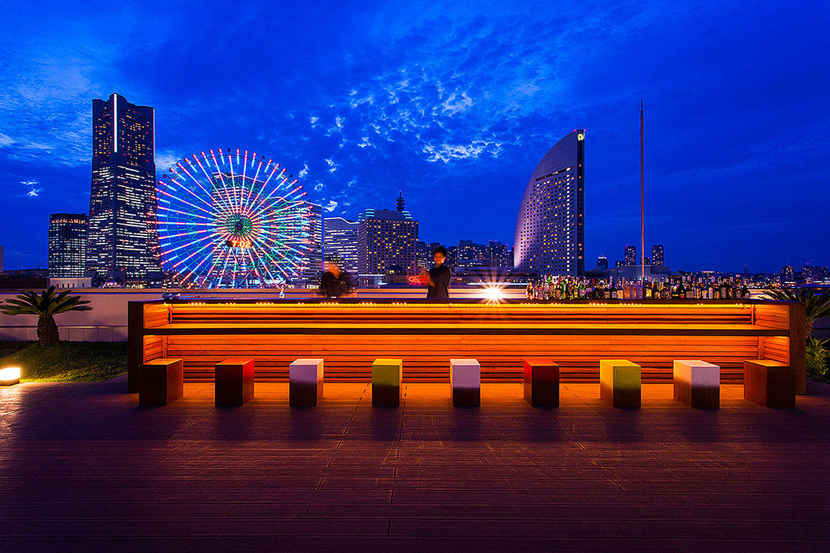 【2026】みなとみらいの夜景を望むルーフトップバー「THE OCEAN'S BAR」が夏季週末限定でオープン　グランドオリエンタルみなとみらい