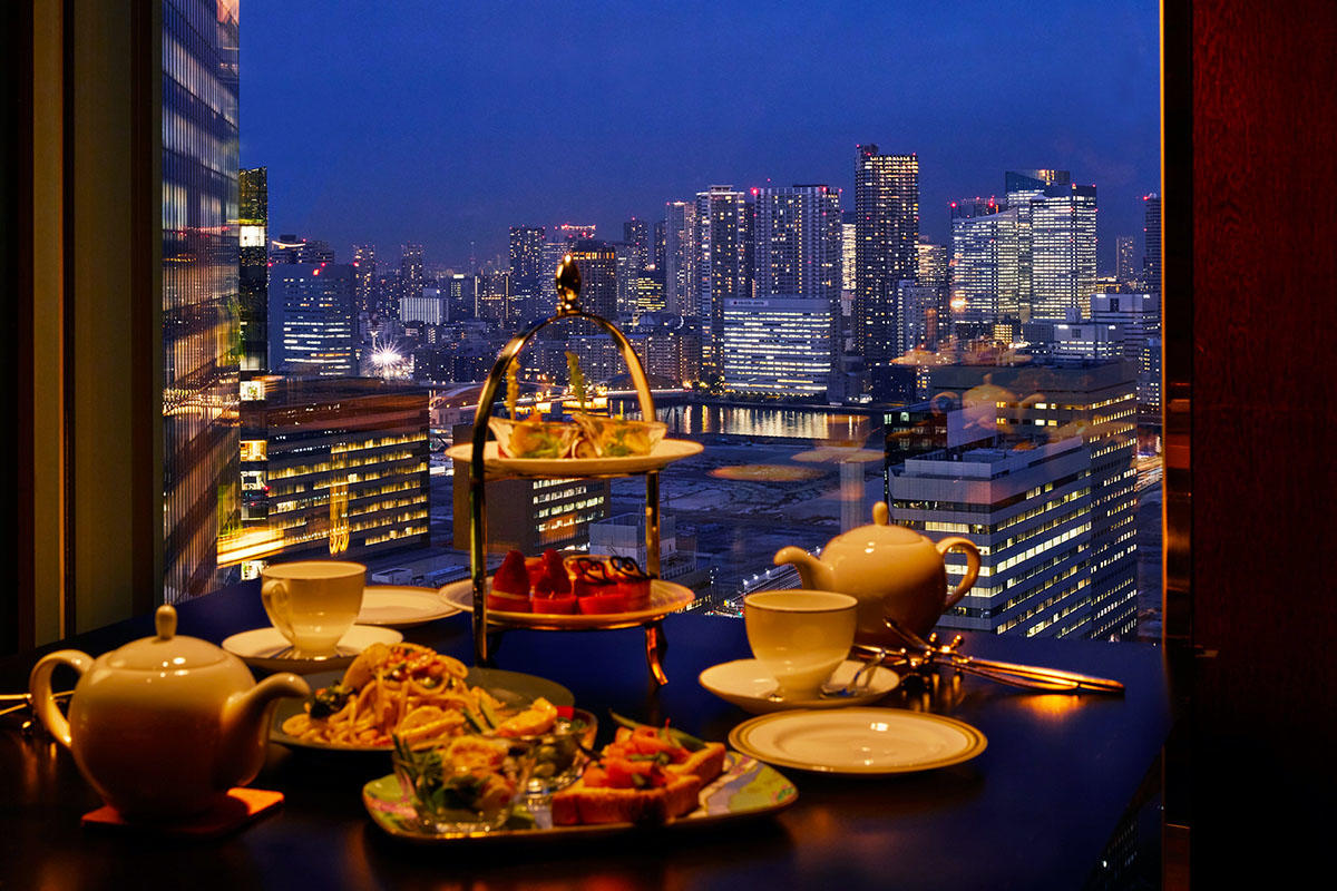 pic_royalparkhotels-ic-tokyoshiodome-eveninghightea202602.jpg