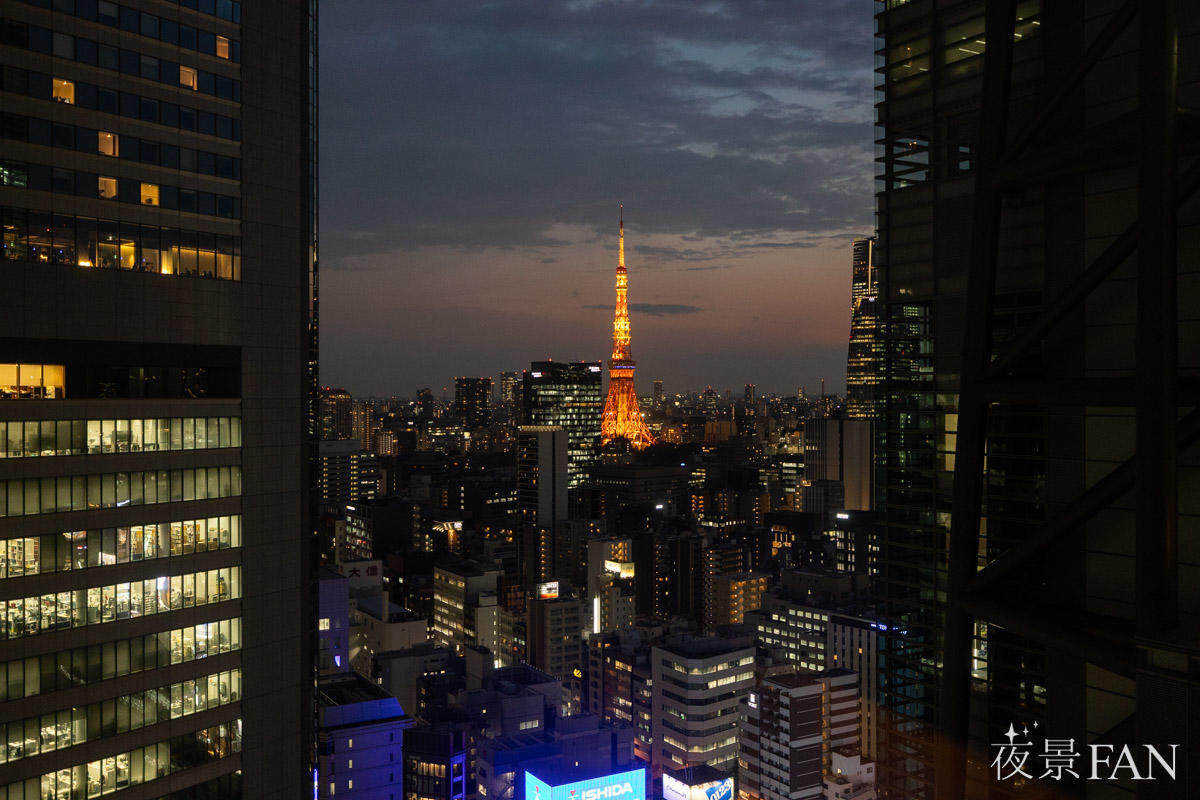 ハーモニー24階から望む東京タワーの夜景