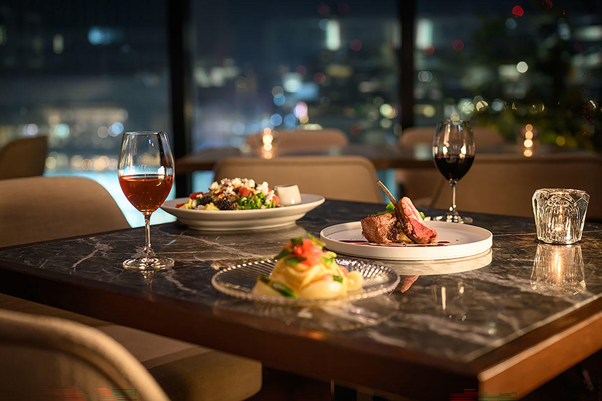 栄の夜景を望む「THE 7th TERRACE」でサマーディナー　旬の食材を使った季節限定メニューが登場／ザ ロイヤルパークホテル アイコニック 名古屋