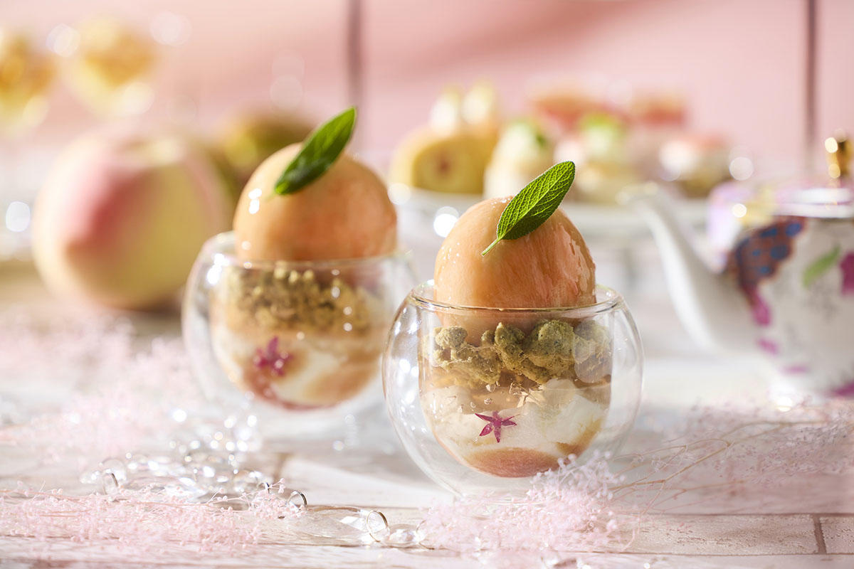 pic_theroyalparkhotel-iconic-tokyoshiodome-afternoontea-peach202602.jpg