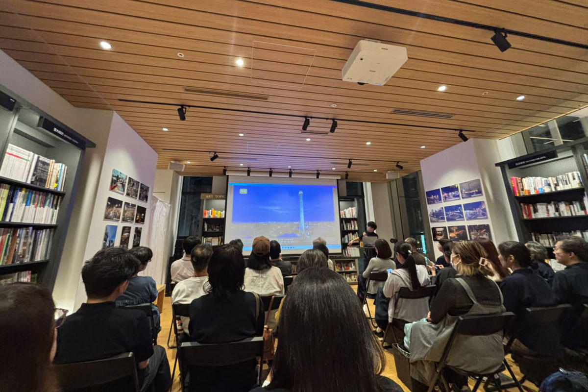 pic_eslite-taiwan-yakei-talk2report07.jpg