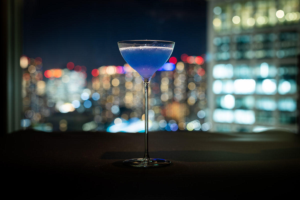pic_royalparkhotels-ic-tokyoshiodome-yakeicocktail03.jpg