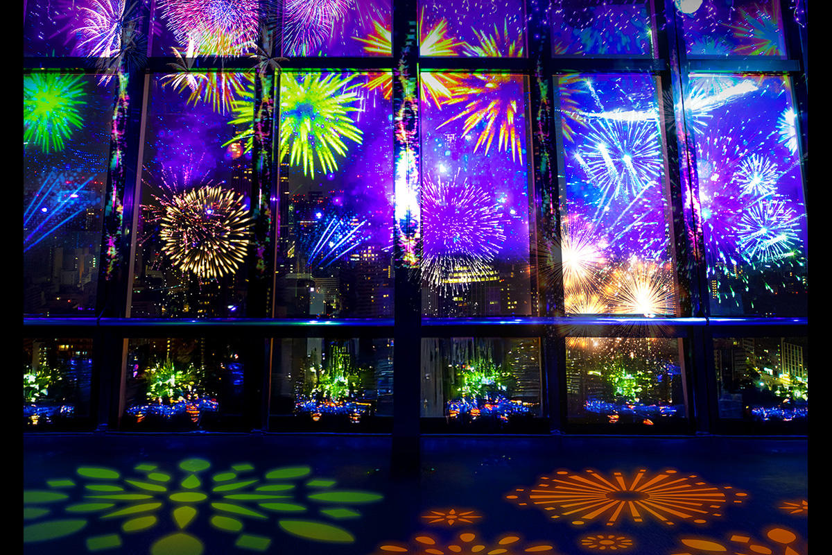 東京タワー展望台で夏の光の世界へ。花火と蛍をテーマにした没入型ライトショー「TOKYO TOWER CITY LIGHT FANTASIA 2026 Summer」開催