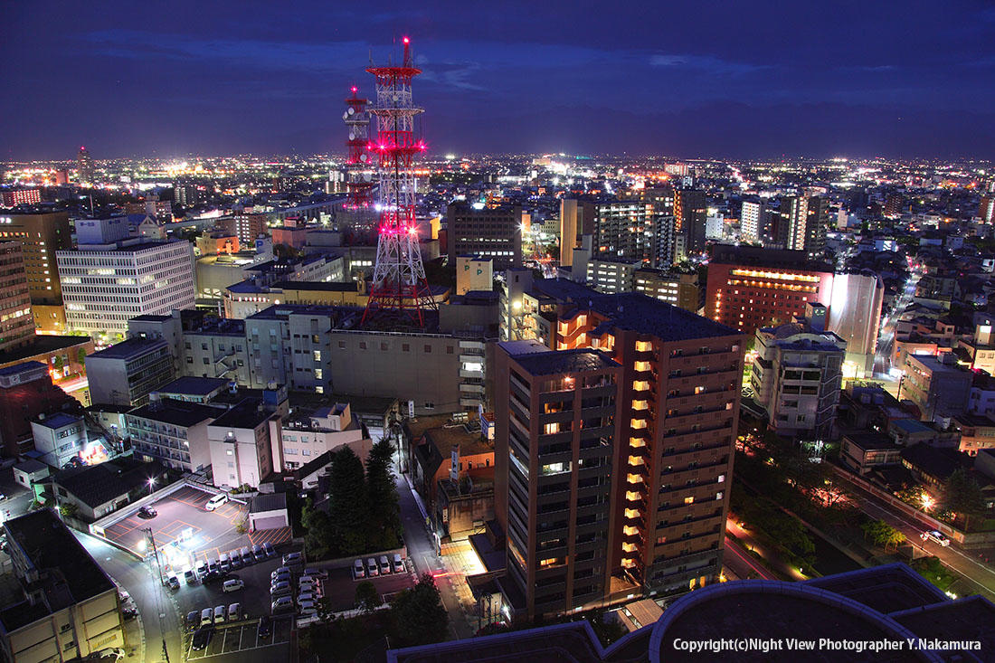 富山市役所展望塔とやましやくしょてんぼうとう（Toyama City Hall Observation Tower）
